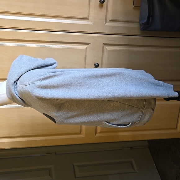 Brand New GAP Heather Gray Men's Hooded Sweatshirt. S - Picture 8 of 12